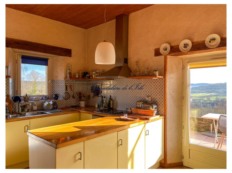 Maison - 131 m² - 6 pièces