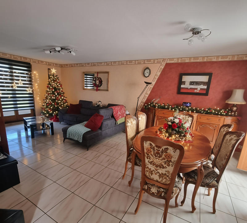 Maison - 142 m² - 6 pièces