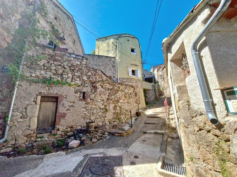 Maison de village - 105 m² - 4 pièces