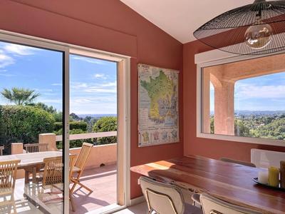 Maison - 125 m² - 4 pièces