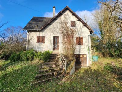 Maison traditionnelle - 143 m² - 6 pièces