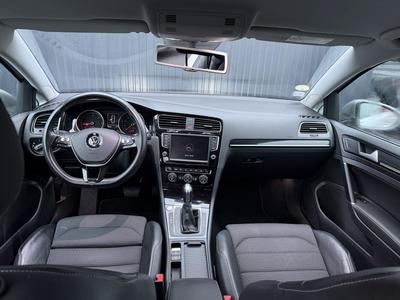 Volkswagen Golf Sw VII Tdi 150ch Bluemotion Technology Fap Carat Dsg6