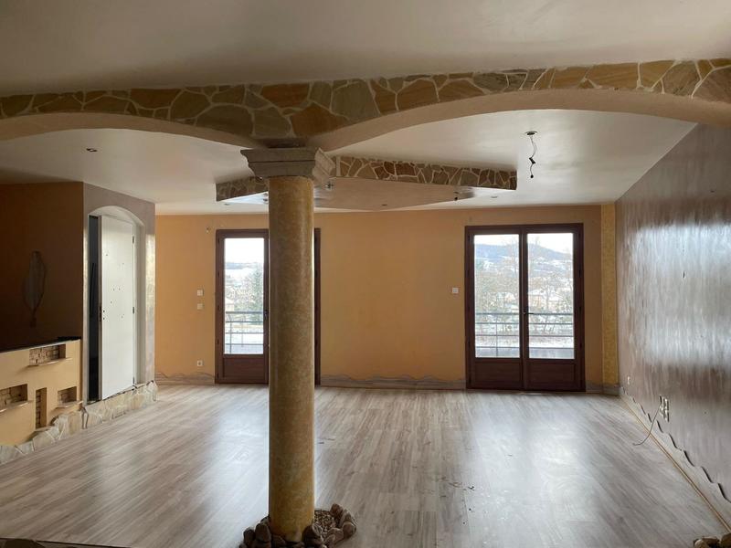 Maison - 132 m² - 4 pièces