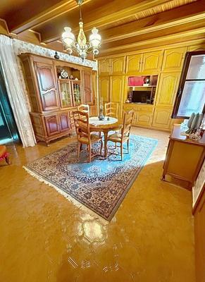 Maison de village - 111 m² - 5 pièces