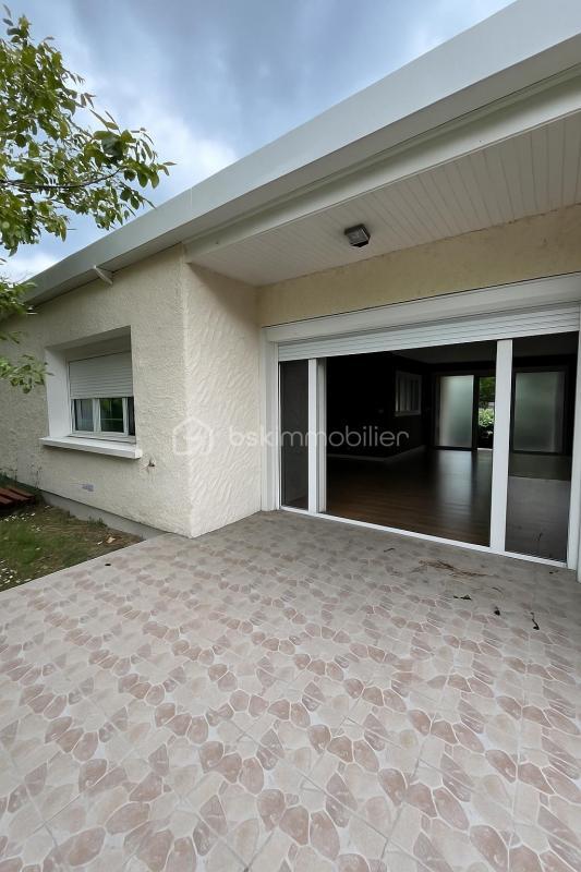 Maison - 182 m² - 7 pièces