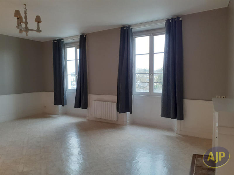Appartement - 70 m² - 2 pièces