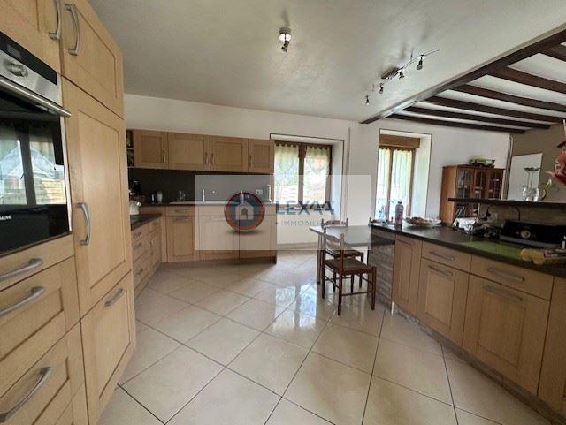 Maison de village - 182 m² - 9 pièces