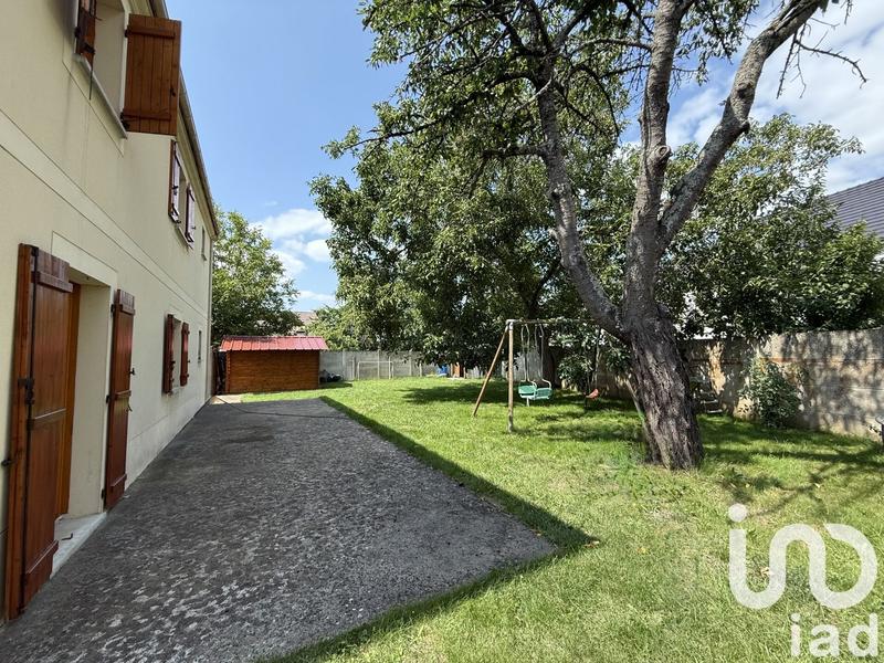 Maison - 121 m² - 6 pièces