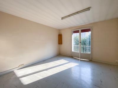 Maison - 101 m² - 3 pièces