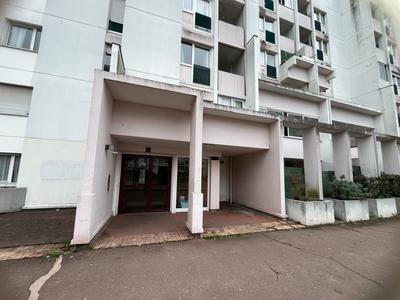 Appartement - 10 m² - 1 pièce