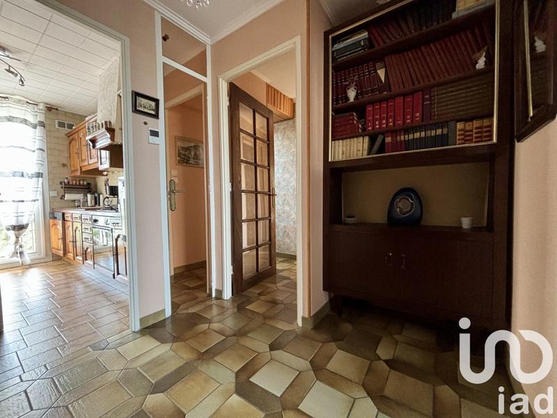 Appartement - 82 m² - 4 pièces