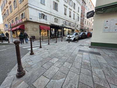 Local commercial - 23 m² - 2 pièces