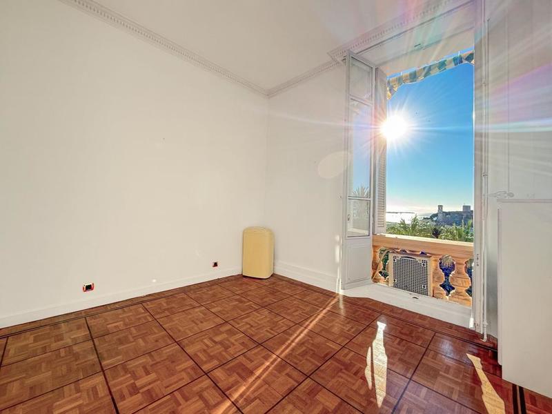 Appartement - 60 m² - 2 pièces