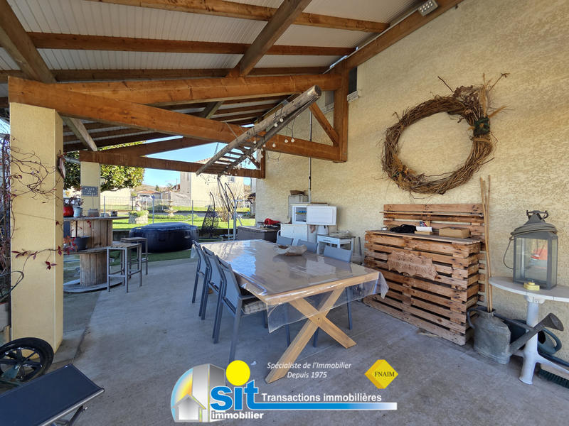 Maison - 192 m² - 7 pièces