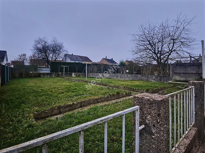 Maison - 127 m² - 8 pièces