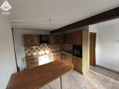 Maison de village - 100 m² - 4 pièces