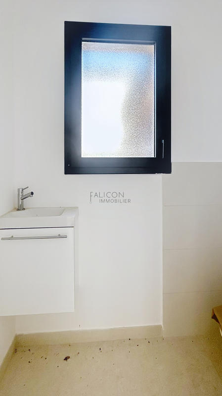 Villa - 138 m² - 6 pièces