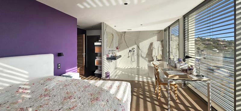 Maison - 320 m² - 14 pièces