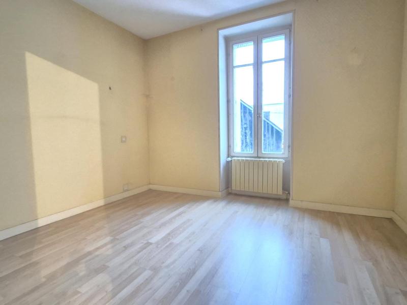 Maison ancienne - 127 m² - 8 pièces