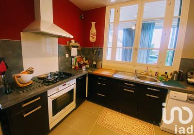 Maison - 87 m² - 4 pièces