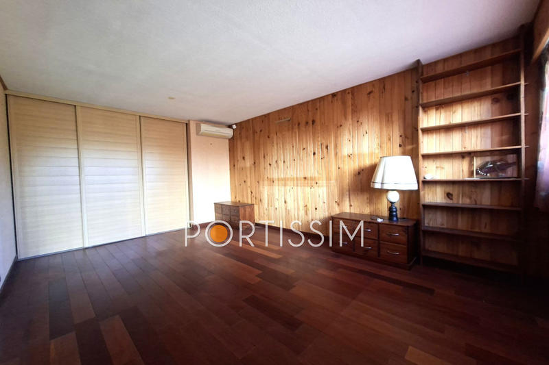 Appartement - 134 m² - 5 pièces