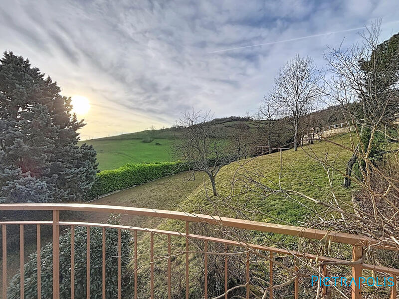 Maison - 146 m² - 6 pièces