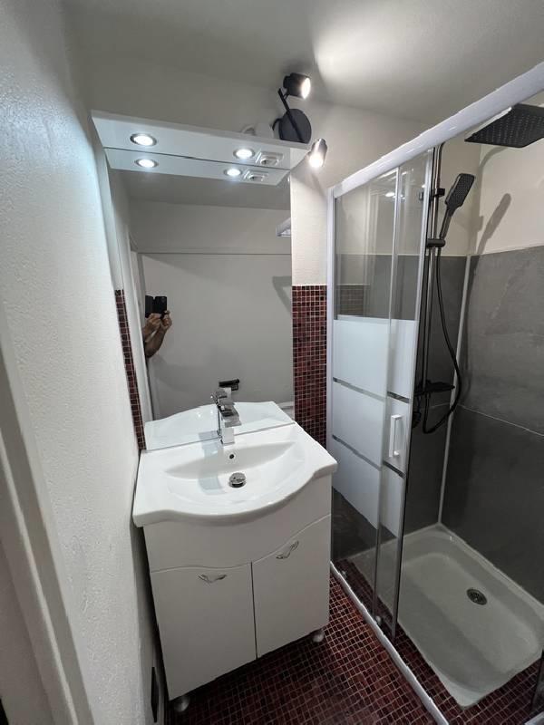 Studio - 15 m² - 1 pièce