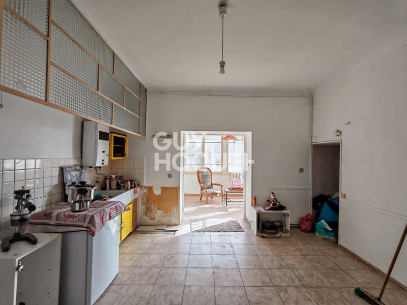 Maison - 180 m² - 6 pièces