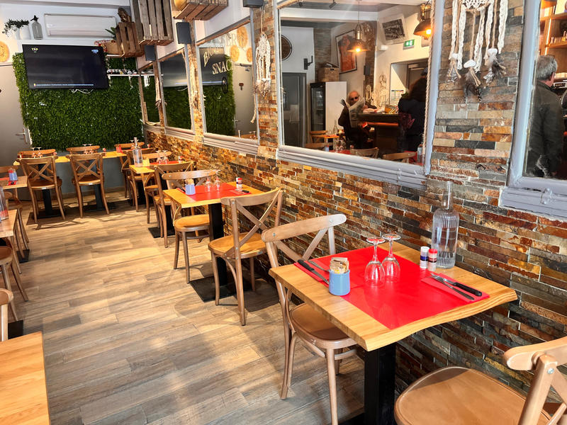 Fonds de commerce - Magasins - 90 m²