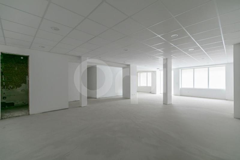 Immeuble - 216 m² - 5 pièces