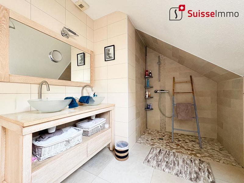 Maison - 84 m² - 4 pièces