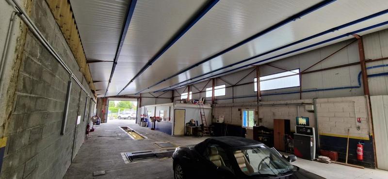 Local commercial - 270 m² - 3 pièces