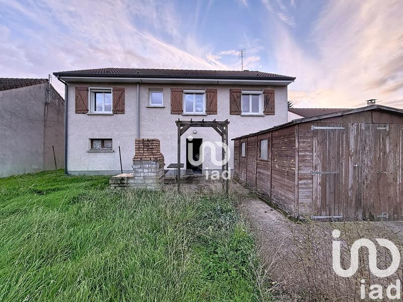 Maison - 96 m² - 5 pièces