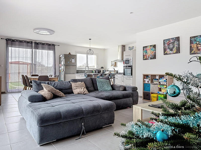 Maison contemporaine - 104 m² - 4 pièces