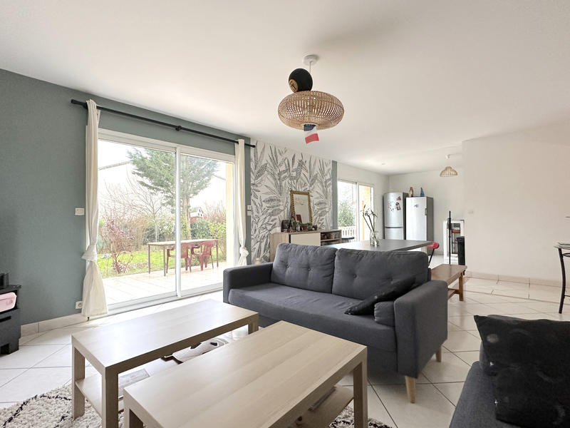 Maison - 207 m² - 10 pièces