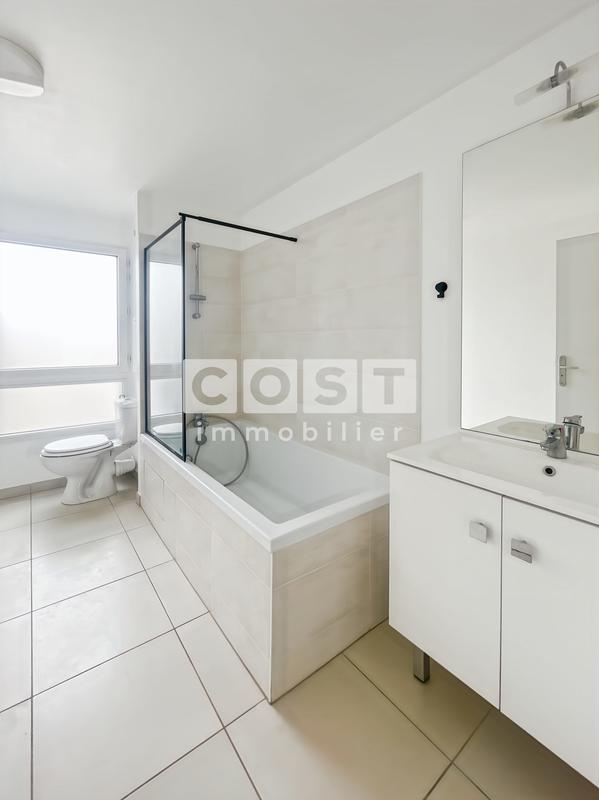 Appartement - 81 m² - 4 pièces