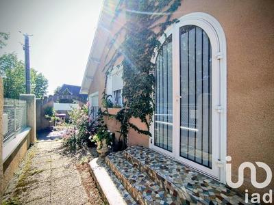 Maison de village - 111 m² - 4 pièces