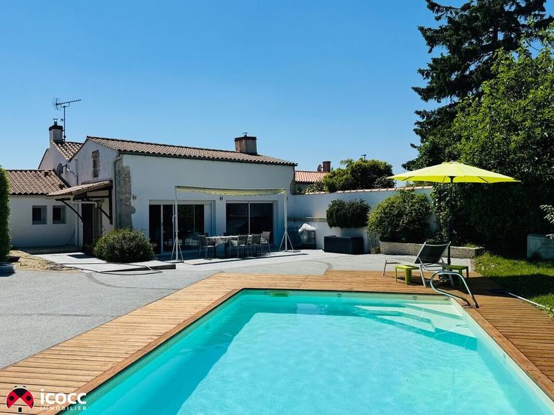 Maison en pierre - 155 m² - 6 pièces