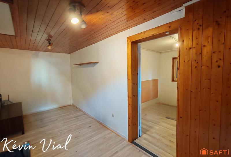 Maison - 199 m² - 8 pièces