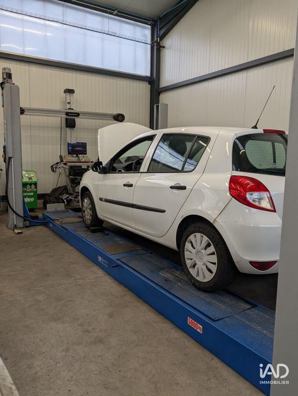 Local commercial - 765 m²