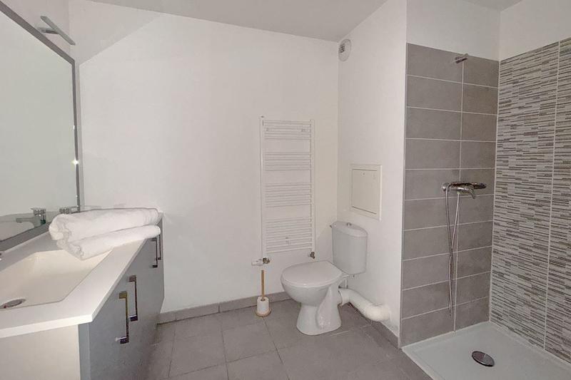 Appartement - 57 m² - 3 pièces