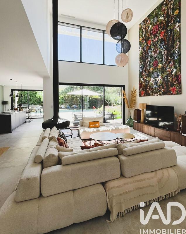 Maison de maîtres - 212 m² - 6 pièces