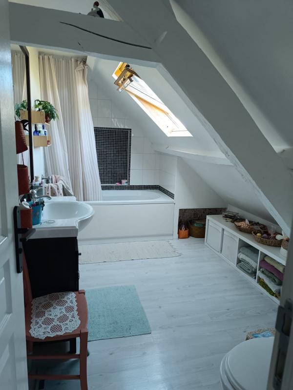 Maison - 103 m² - 4 pièces