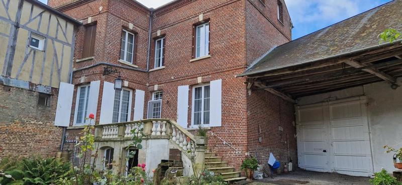 Propriété - 204 m² - 10 pièces