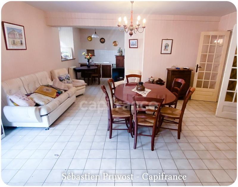 Maison - 133 m² - 6 pièces