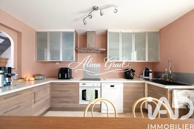 Maison - 88 m² - 5 pièces