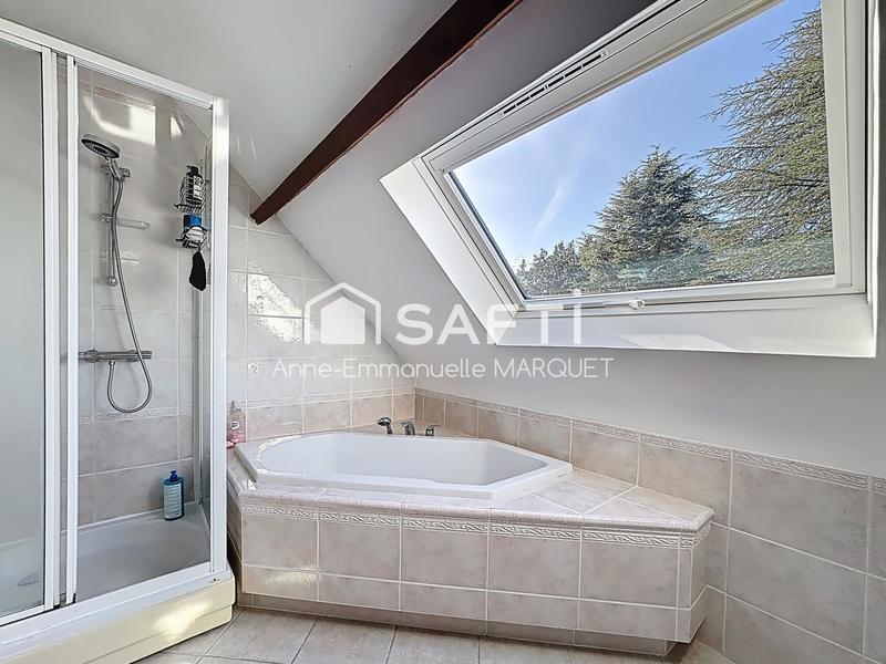 Maison - 136 m² - 6 pièces