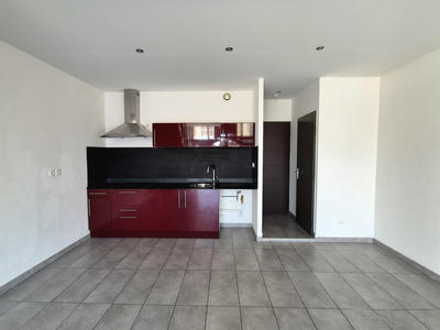 Maison - 95 m² - 3 pièces