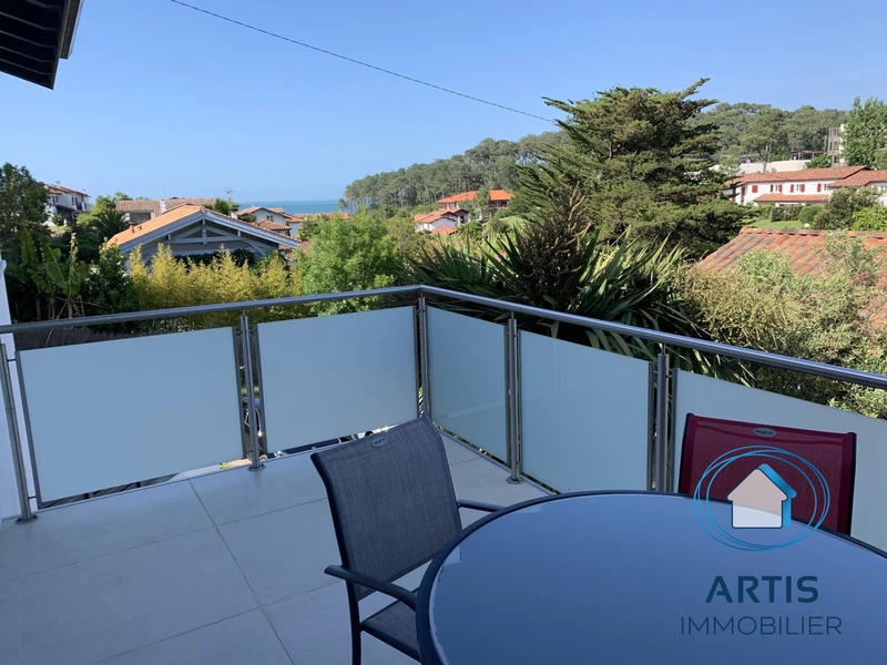 Villa - 215 m² - 5 pièces