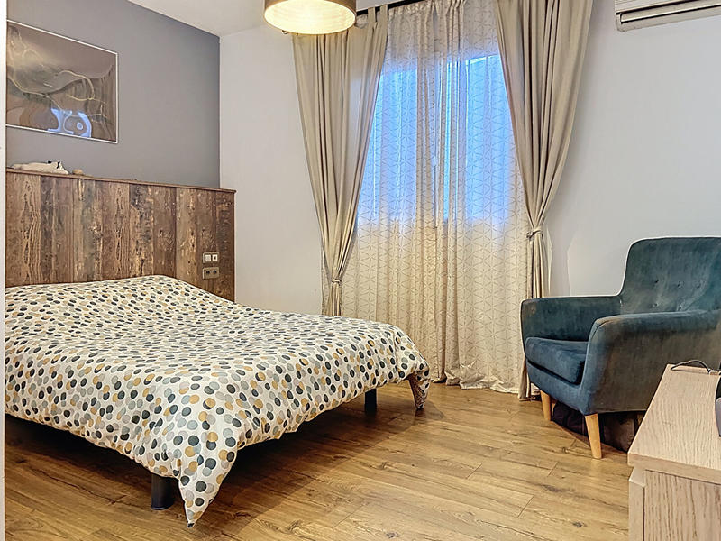 Maison - 125 m² - 7 pièces